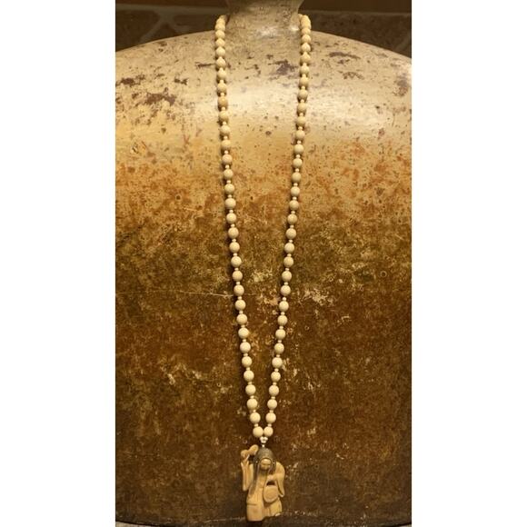 Celluloid Necklace w/ Netsuke Man Changing Faces Signed and Vintage - Picture 7 of 13